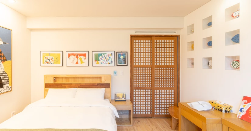 체크인 / 체크아웃