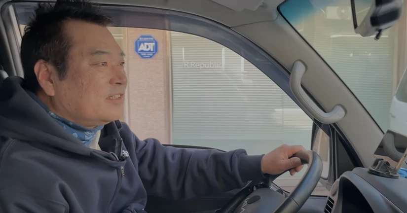 "제 이삿짐 경력은 94년부터 시작해요"