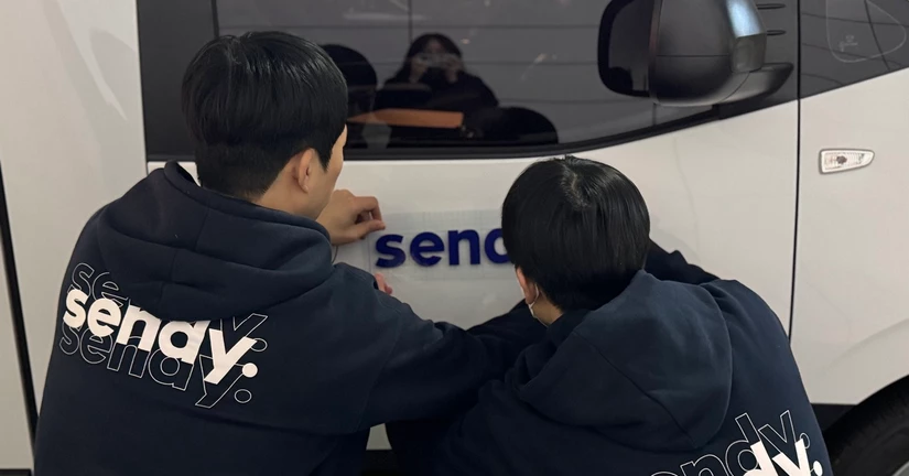 [비하인드 스토리] 센디 스티커, 작은 광고판에 담긴 진심🛻